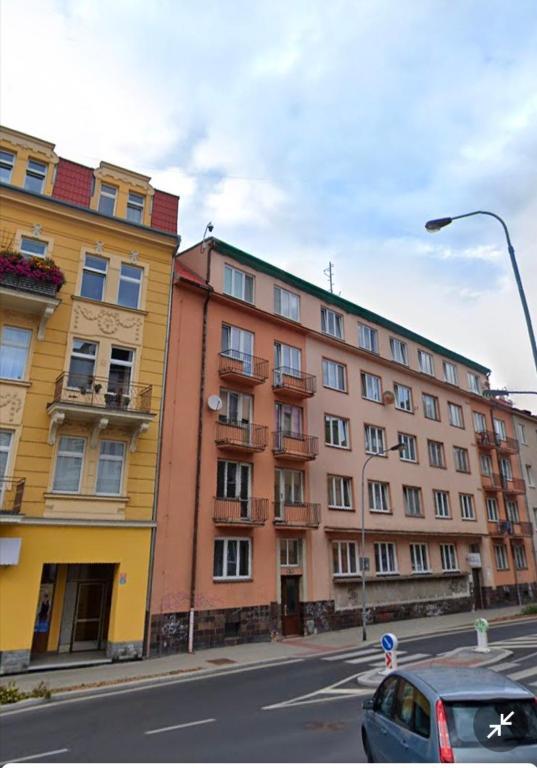 Apartman V Centru Karlowe Wary Zewnętrze zdjęcie