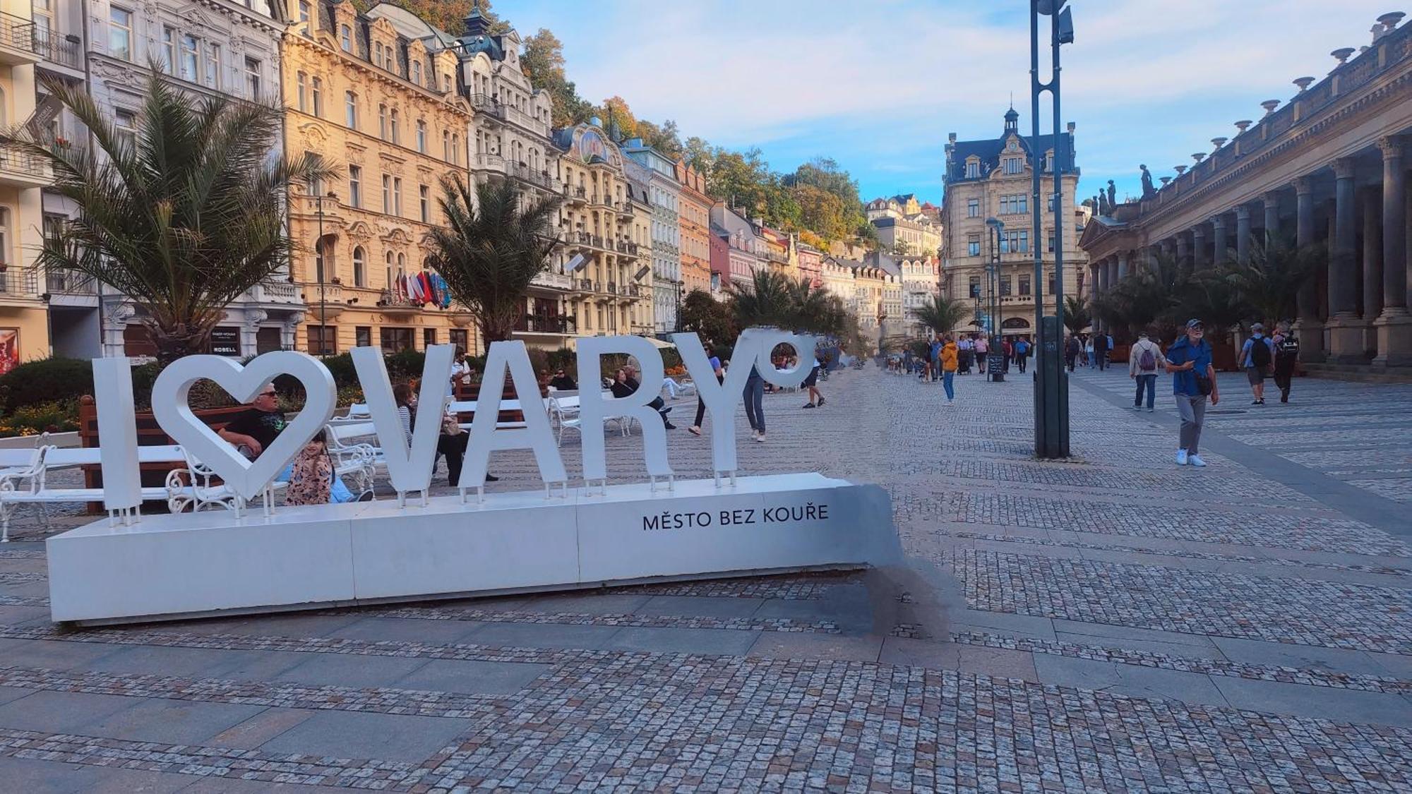 Apartman V Centru Karlowe Wary Zewnętrze zdjęcie